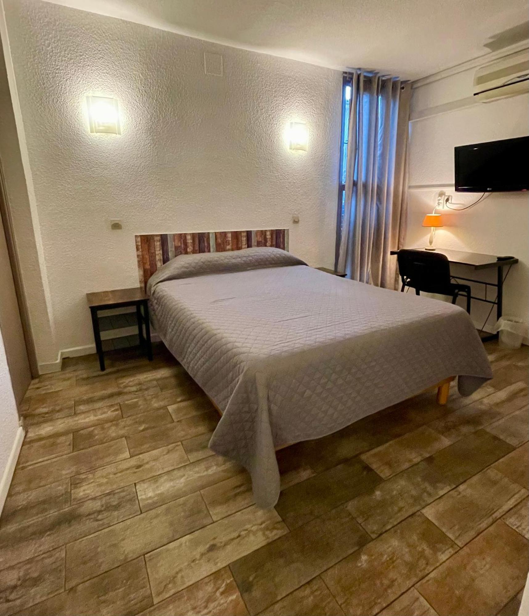 Hotel Alexander Perpignan Room photo